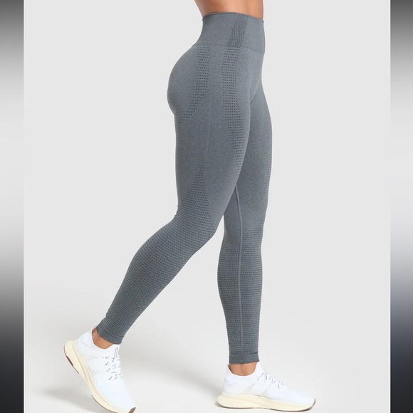 Women’s size XS gymshark leggings no size tag see waist measurement photo - Picture 1 of 5